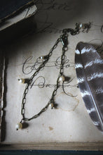 Load image into Gallery viewer, Halo. Vintage Faux Pearl Chain Bracelet.