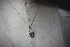 Vintage Scrimshaw Rainbow Pendant Necklace.