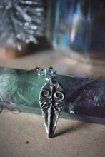 Load image into Gallery viewer, Northern Lights | The Conjurer || Deep Roots. Artisan Pewter &amp; Labradorite Necklace.