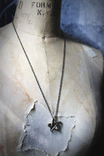 Load image into Gallery viewer, Shining | Organic Star Pendant Necklace.