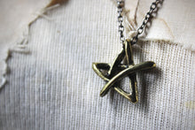Load image into Gallery viewer, Shining | Organic Star Pendant Necklace.