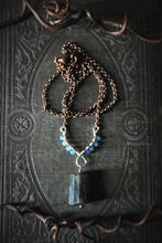 Load image into Gallery viewer, Deluxe Glimpse | Labradorite &amp; Quartz Pendant Necklace.