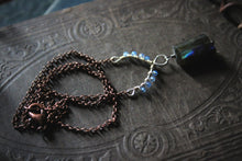 Load image into Gallery viewer, Deluxe Glimpse | Labradorite &amp; Quartz Pendant Necklace.