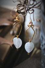 Load image into Gallery viewer, Gleamy | Gemstone Drop Earrings.