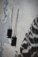 Load image into Gallery viewer, Xenopeltis. Faceted Glass Threader Earrings.