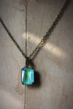 Load image into Gallery viewer, Esmeralda | Vintage Pendant Necklace.