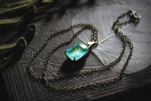 Load image into Gallery viewer, Esmeralda | Vintage Pendant Necklace.