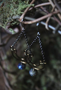 Purl  |  Czech Glass. Mixed Metal Dangle Earrings.