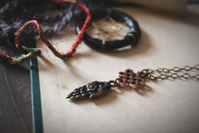 Load image into Gallery viewer, Weavers &amp; Warriors  |  Green Witch :: Weaver&#39;s Hand. Pendant Necklace.