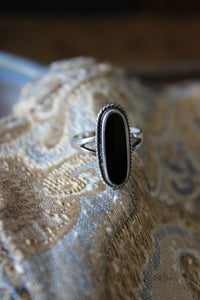 Vintage Black Onyx & Sterling Silver Ring.