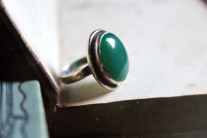 Vintage Green Agate & Sterling Silver Ring.