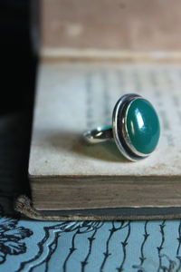 Vintage Green Agate & Sterling Silver Ring.