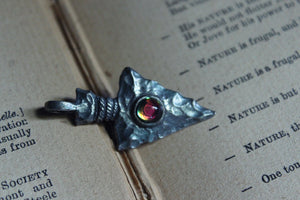 Vintage Pewter Arrowhead & Glass Cabochon Pendant.