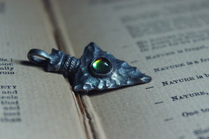 Vintage Pewter Arrowhead & Glass Cabochon Pendant.