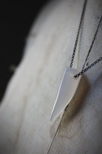 Howling. White Agate & Gunmetal Pendant Necklace.