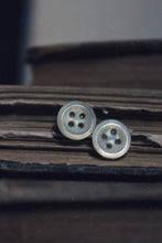 Load image into Gallery viewer, Folk 004. Vintage White Mother of Pearl Shell Button Stud Earrings.