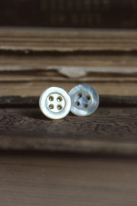 Folk 001. Vintage White Mother of Pearl Button Stud Earrings.